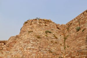 Ruinen des Tughlaqabad Fort, Delhi, Indien