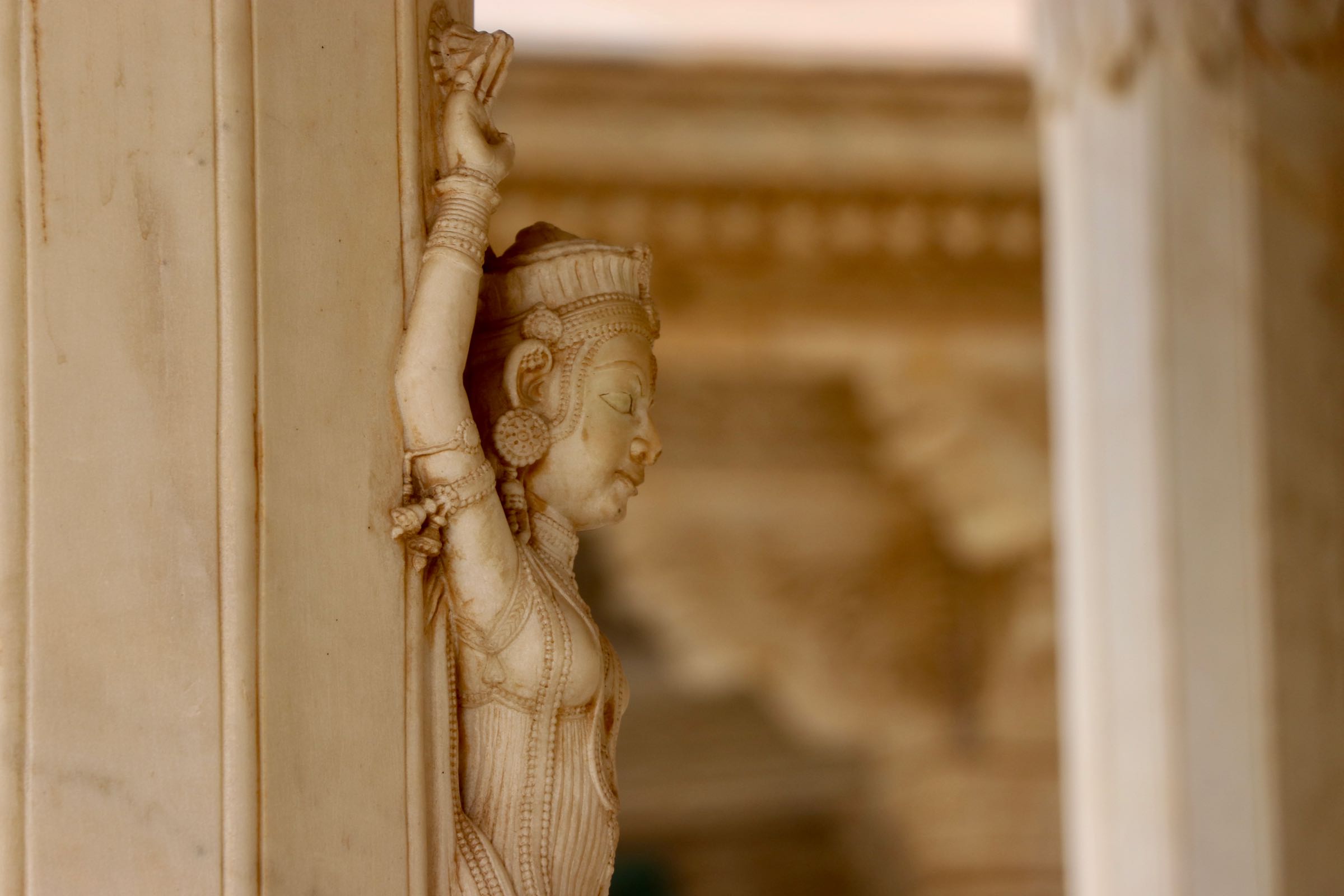 Dekoration an einem Mausoleum in Jaipur, Indien