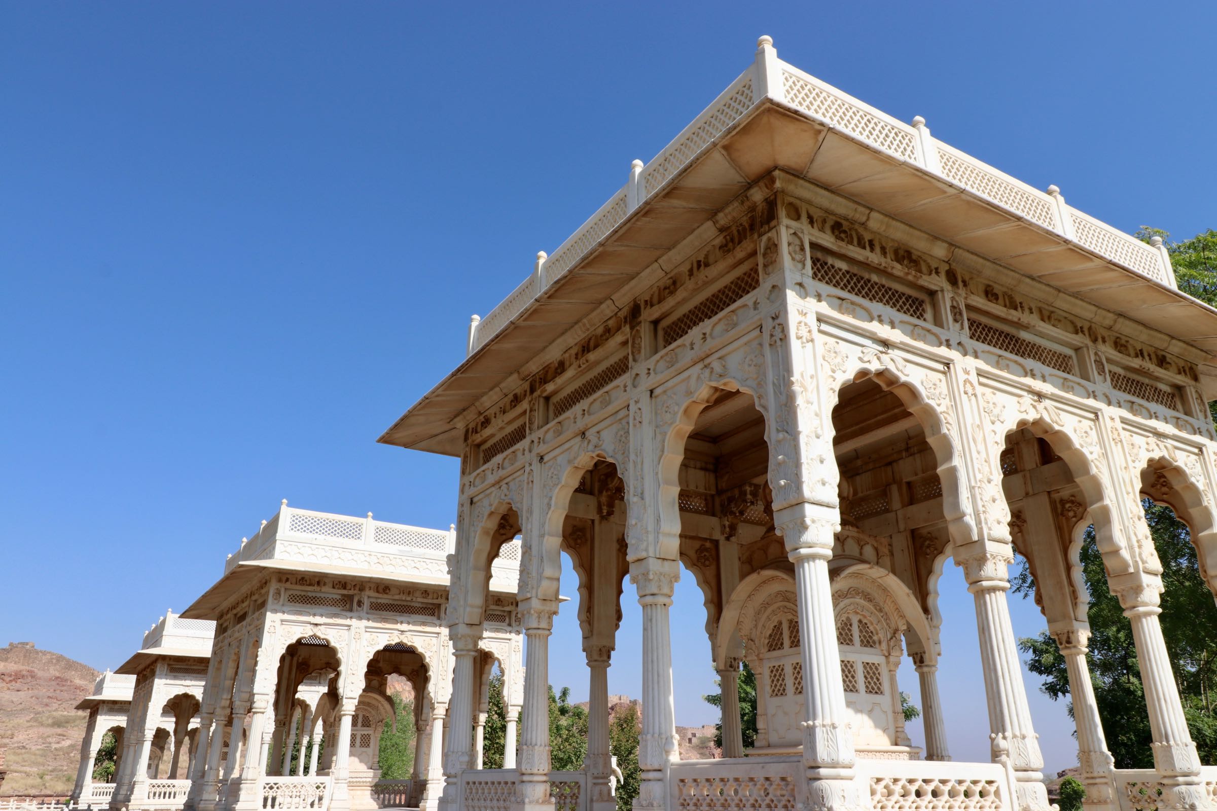 Pavillons am Jaswant-Thada-Mausoleum, Jodhpur, Indien