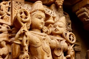 Dekoration in einem Jaintempel in Jaisalmer, Indien