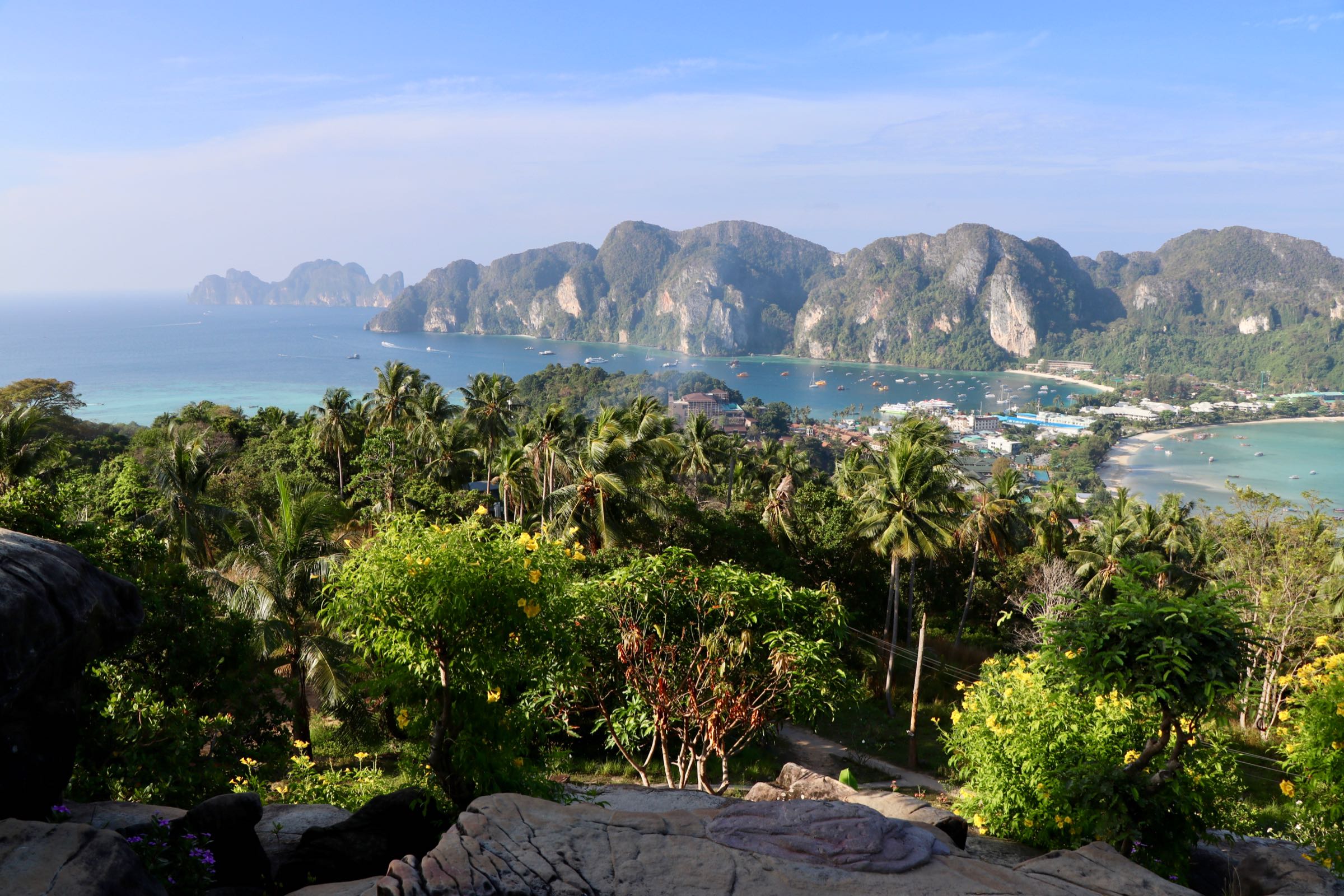 Blick über Ko Phi Phi, Thailand