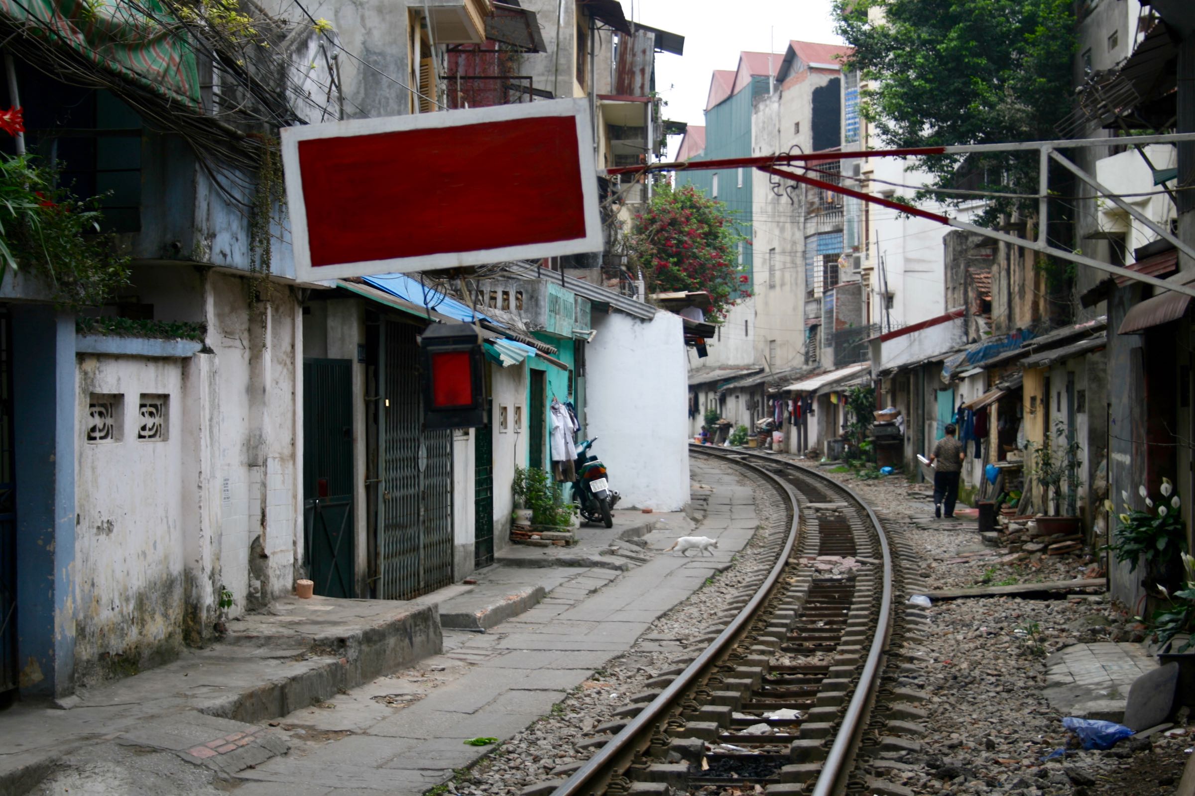 Bahnübergang in Hanoi, Vietnam