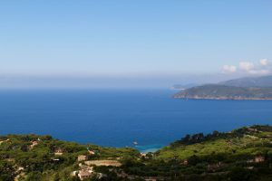 Blick auf die Küste von Elba, Toskana, Italien