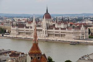 Blick auf das Parlamentsgebäude, Budapest, Ungarn