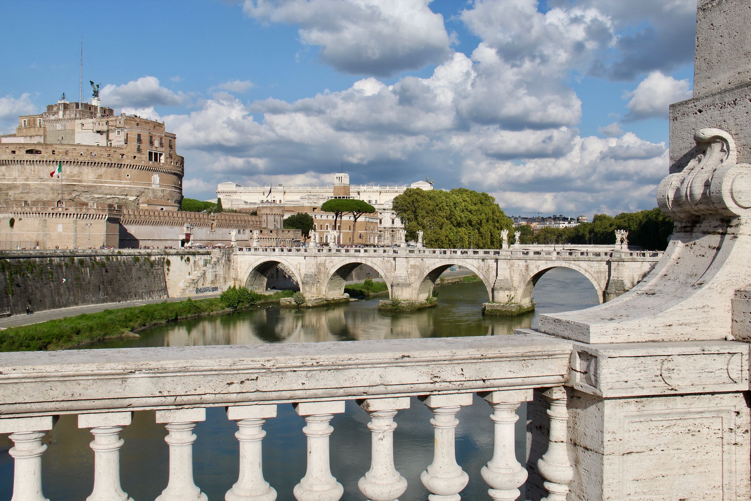 Blick auf die Engelsbrücke, Rom, Italien
