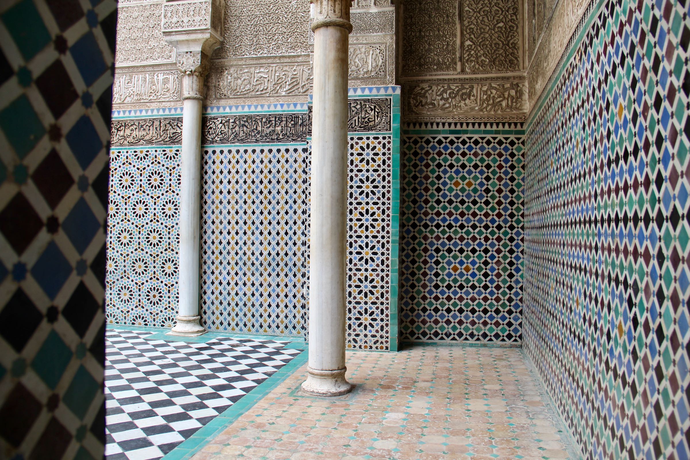 Innenhof der Medersa Attarine, Fès, Marokko